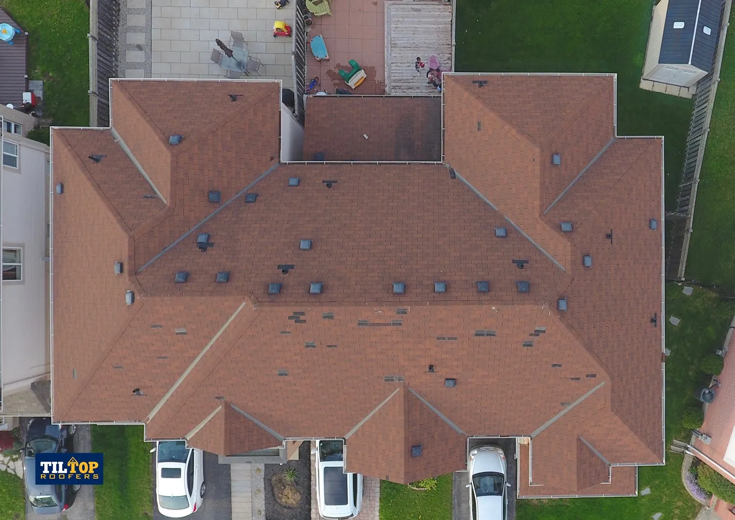 wind-damage-missing-broken-shingles-new-roof-needed